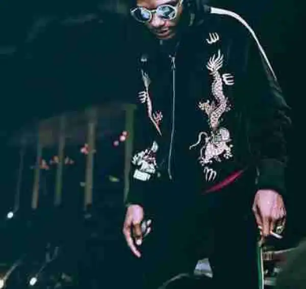 Wizkid Rocks N750,000 Gucci Jacket (Photo)